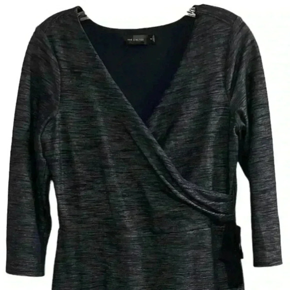 The Limited Women's Blue 3/4 Sleeve Wrap Dress Size M Knee Length - Picture 16 of 16